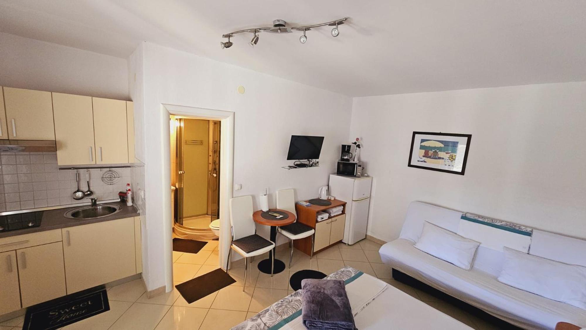 Apartment House Berry Primošten Eksteriør bilde